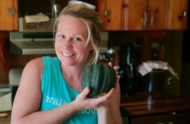Homesteading Days: Dehydrating, Kombucha & Garden Fresh Recipe