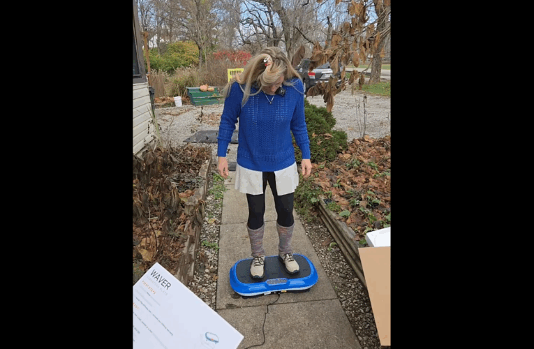 HILARIOUS! Vibration Plate Unboxing and Review! Do they really work?