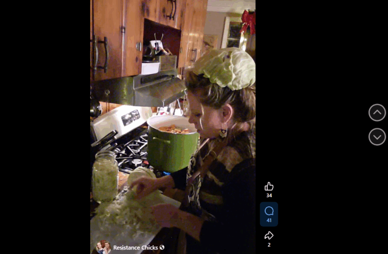 Recipe Time! Chicken Feet Bone Broth